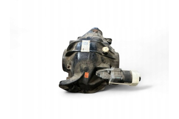 2021 BMW M4 G82 G83 Rear differential 874723908 Installation side multipurpose