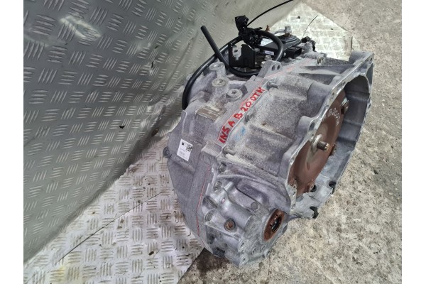GEARBOX AUTOMATIC OPEL ZAFIRA C 2 0 CDTI 170KM B20DTH Catalog number of the part 5KCT 55590765 OPEL ZAFIRA C