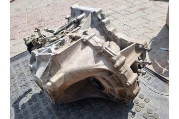 GEARBOX TOYOTA RAV4 IV 4 D CAT 2 2 15R HYK8 F