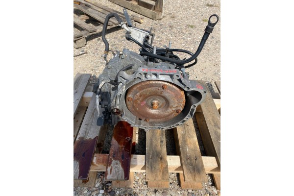 FORD FIESTA MK7 1 4 COMPLETE AUTOMATIC GEARBOX 8S4P 7000 BA