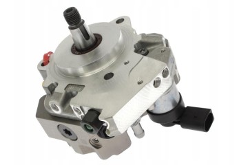 INJECTION PUMP CR BMW 1 3 5 6 7 X3 X5 X6 Catalog number of substitutes Carwood Group DFP0445010126 Carwood Group DFP0445010146 D