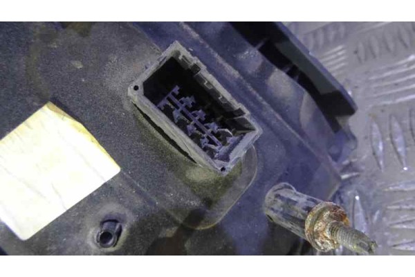 5 PIN RETROVISOR DERECHO RENAULT SCENIC I (JA...) 1.9 DTI Authentique 2003 5 PIN 157062 RENAULT - 1