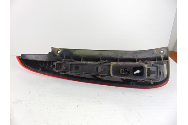 PILOTO TRASERO DERECHO FORD FIESTA (CBK)