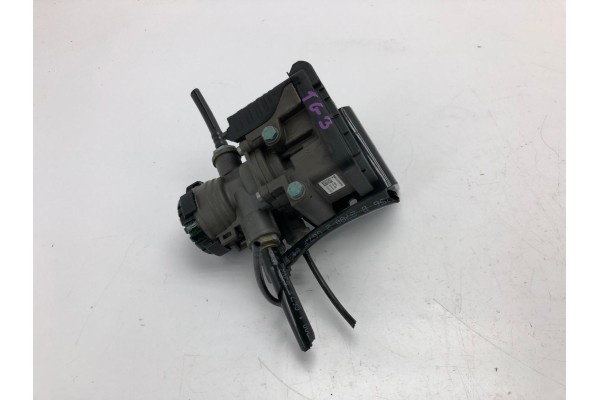 MAN TG3 EURO 6 VALVE EBS EPB MODULATOR 81523156221 K123797V04 Quality of parts according to GVO O original with manufacturer s l
