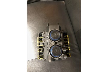 MODULATOR WABCO E semi trailers WABCO 4801020300 1042742 1107670 1161208 1275292 Catalog number of the part 4801020300