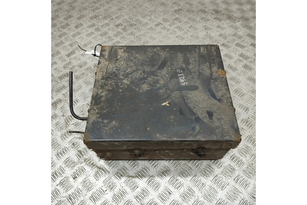 SUSPENSION COMPRESSOR IVECO DAILY VI FLATBED 69501158 33570329 3 0L 150kw Catalog number of the part 69501158