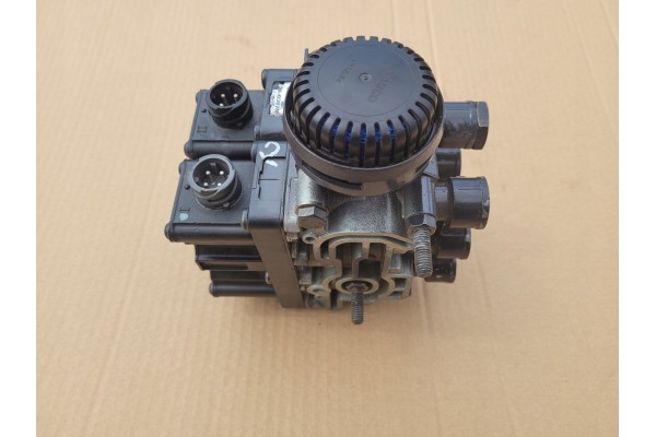 VALVE ECAS IVECO STRALIS TRAKKER WABCO Catalog number of the original ALEXANDER DENNIS 617569 DAF 1152509 DAF 41211015 EVOBUS A0