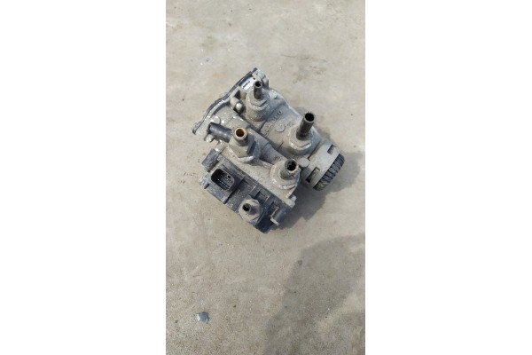 Semitrailer control valve ebs daf xf106 e6 WABCO 4802040310 Catalog number of the part 1747137