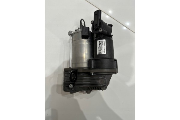 Mercedes S W221 W216 suspension compressor A2213201704