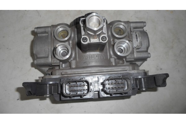 Mercedes Actros MP brake modulator 4801050070 Catalog number of the part 4801050070