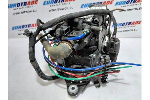 BMW 7 G11 G12 SUSPENSION COMPRESSOR 6884682 21 224km Part manufacturer BMW OE