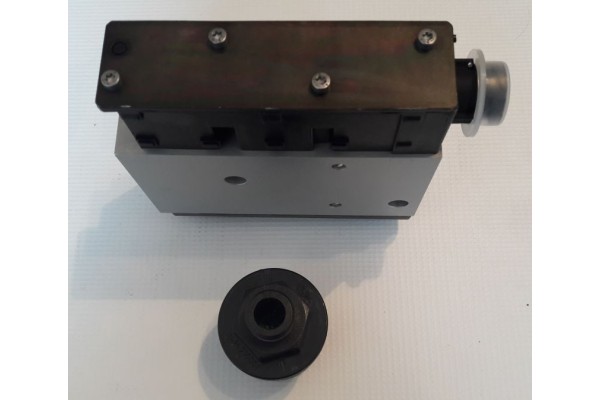 LEVELLING VALVE INCL VOLVO FH FM FL ORYG KNORR Catalog number of the part 147 41004