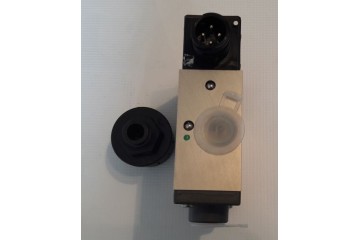 LEVELLING VALVE INCL VOLVO FH FM FL ORYG KNORR Part manufacturer no brand