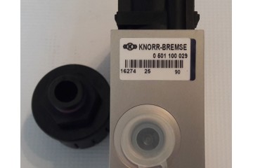 LEVELLING VALVE INCL VOLVO FH FM FL ORYG KNORR Car type buses undefined trucks cargo vans