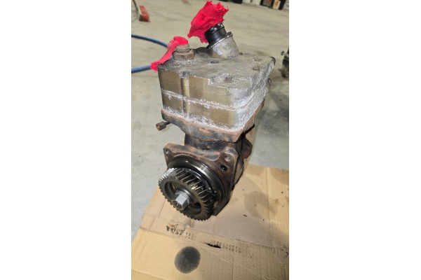 ATEGO 3 MP3 ANTOS COMPRESSOR ENGINE AIR COMPRESSOR OM936LA 9361301215 Catalog number of the original 9361301215