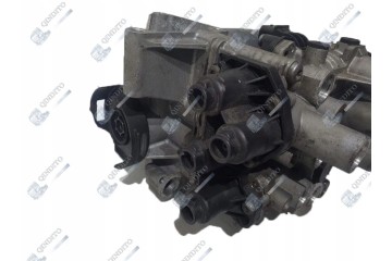 VALVE BASE DEHUMIDIFIER ECAM MAN TGX TGA EURO 6 Catalog number of the part 81521086031 WABCO 9325103020
