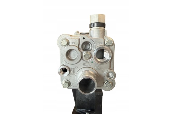 COMPRESSOR MAN KNORR OE 51 54000 7147 LS 3907 Quality of parts according to GVO O original with manufacturer s logo OE