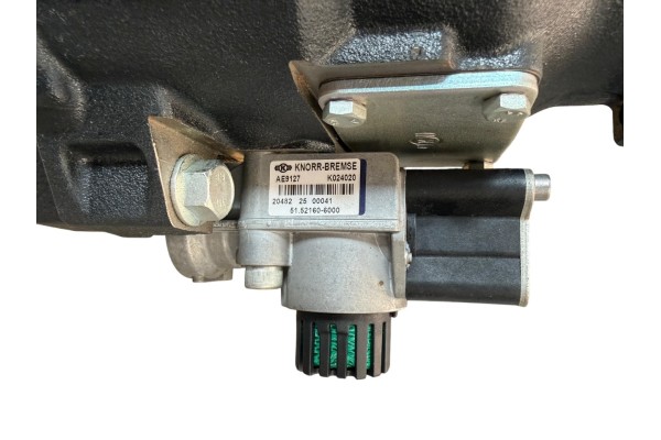 COMPRESSOR MAN KNORR OE 51 54000 7147 LS 3907 Car type buses trucks
