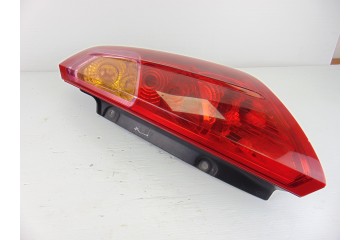  PILOTO TRASERO DERECHO FIAT GRANDE PUNTO (199) 1.3 Multijet Sport (01.2007) 2007 192766 FIAT - 1