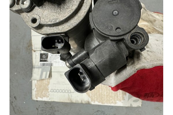 Mercedes V CLASS EQV 447 448 pump compressor airmatic air matic pneumatics Part manufacturer Mercedes Benz OE