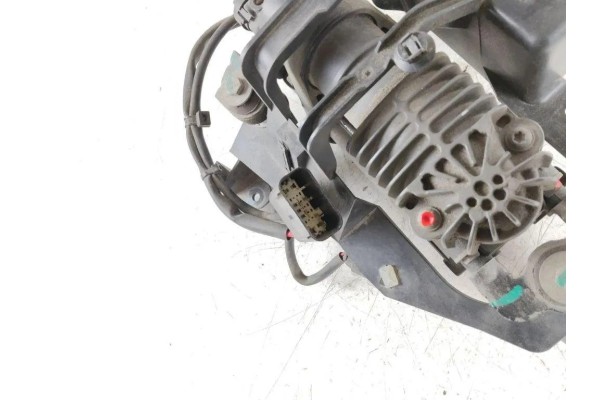 Suspension compressor TESLA MODEL S 0006006403 electric 2015 Quality of parts according to GVO O original with manufacturer s lo