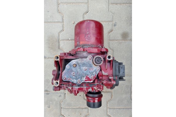 VALVE DEHUMIDIFIER APM RENAULT RANGE T C K RANGE EURO 6 Catalog number of the part 22242664 K099935 APM EL2101