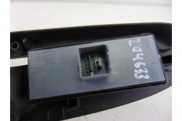 1K4959857B MANDO ELEVALUNAS DELANTERO IZQUIERDO VOLKSWAGEN TOURAN (1T2) Advance 2008 1K4959857B 204633 VOLKSWAGEN - 1