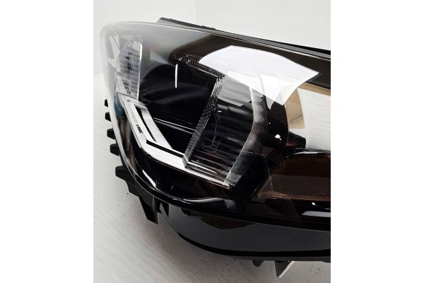 BMW X1 U11 FULL LED Front Right Original HELLA 4A27823 Installation side left