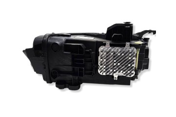 BMW 7 Series G70 Lamp Right 5A63714 BAS3 USA Installation side right