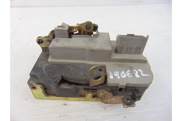 6 PIN CERRADURA PUERTA DELANTERA IZQUIERDA PEUGEOT 206 XR 2001 6 PIN 190682 PEUGEOT - 1