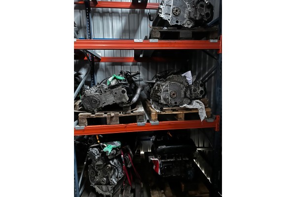 Engine BNZ BPC AXE AXD VW T5 2 5 TDI Damaged for repair