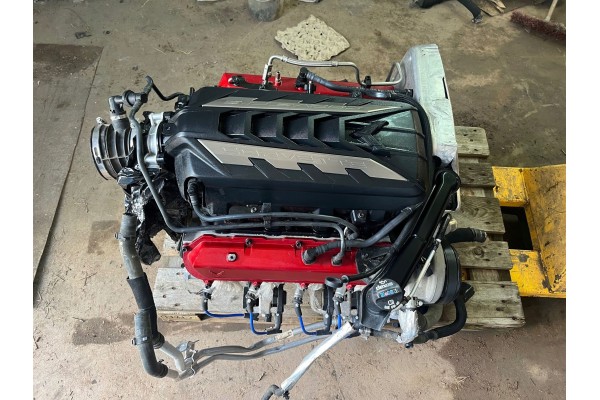 CHEVROLET CORVETTE C8 ENGINE 6 2 COMPLETE Engine type petrol