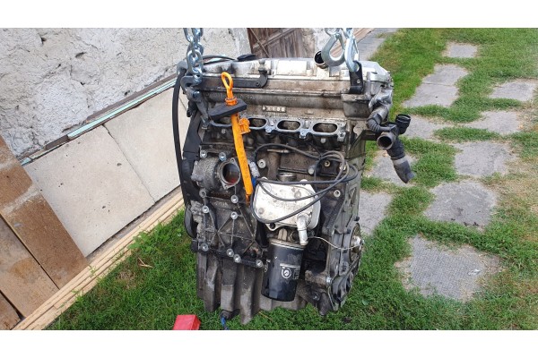 AUDI A4 B6 PASSAT B5 2 0 20V ENGINE ALT 214T KM Car type passenger cars