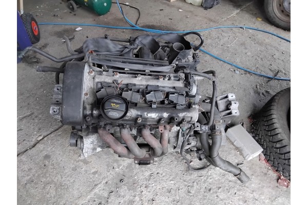 Volkswagen Golf 5 complete engine 1 4 petrol gearbox