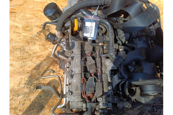 VOLKSWAGEN PASSAT B7 1 4 TSI 160KM PETROL ENGINE CTH Car type passenger cars