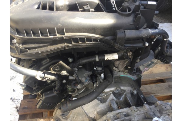 JEEP CHEROKEE KL 3 2 16 17 ENGINE 68 THOUSAND MILES Car type 4x4 SUV passenger cars