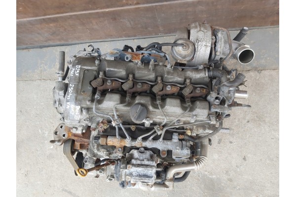 Toyota Rav4 III LIFT Avensis T27 Verso Engine 2 2 D4d 2AD Catalog number of the part SILNIK 2 2 D 4D