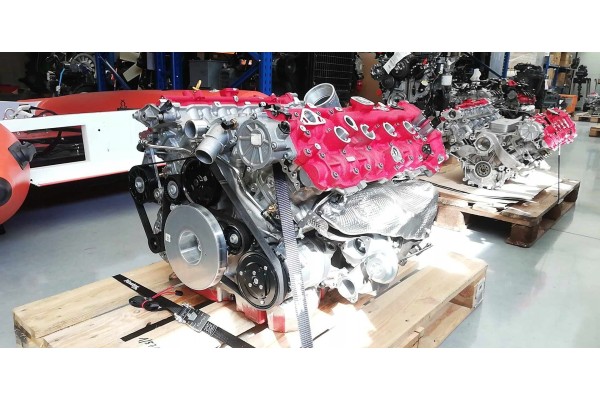 engine Ferrari California T 299065