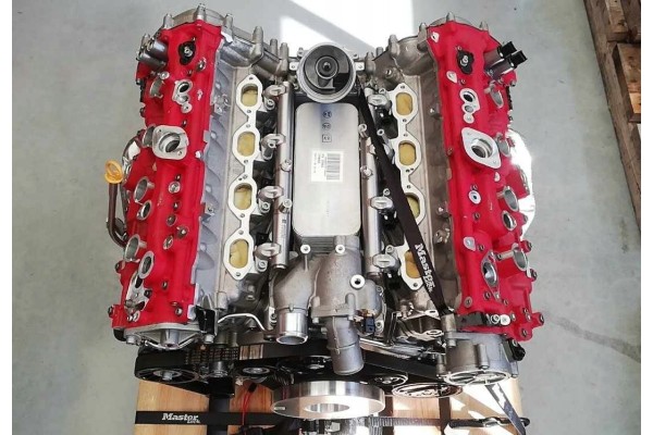 Motor Ferrari California T 299065