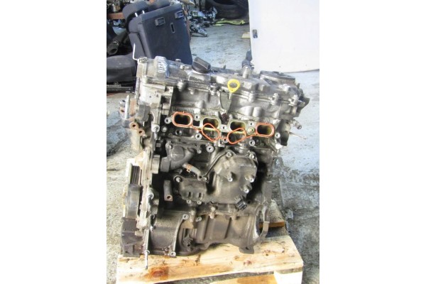 ENGINE POST 1 2 D 4T TOYOTA AURIS II STATION WAGON LIFT T8NR E12
