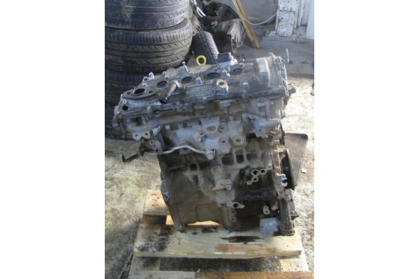 ENGINE POST 1 2 D 4T TOYOTA AURIS II STATION WAGON LIFT T8NR E12 Part manufacturer Toyota OE
