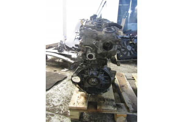 ENGINE POST 1 2 D 4T TOYOTA AURIS II STATION WAGON LIFT T8NR E12 Engine type petrol