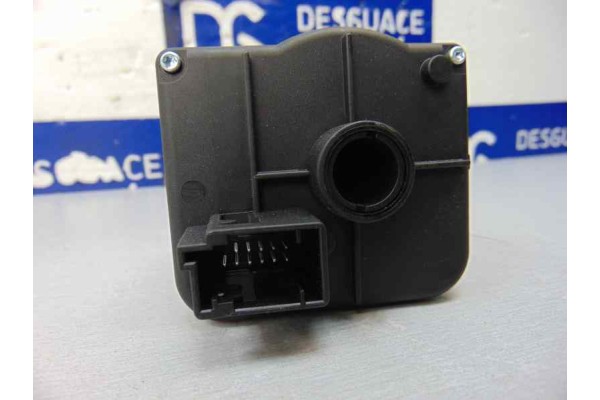 1695452704 MANDO LUCES MERCEDES-BENZ CLASE A (BM 169)