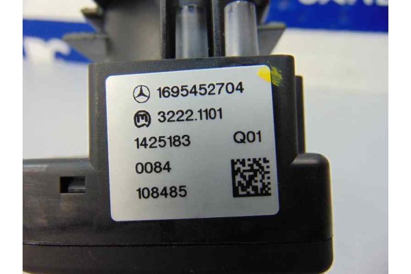 1695452704 MANDO LUCES MERCEDES-BENZ CLASE A (BM 169)