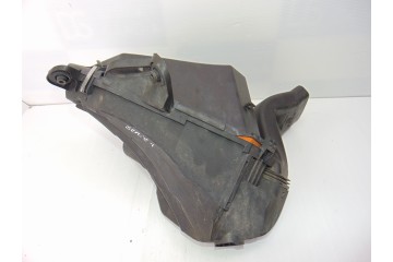 7797460 FILTRO AIRE BMW SERIE 1 BERLINA (E81/E87) 118d 2007 7797460 188725 BMW - 1