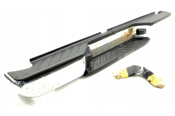REAR BUMPER NISSAN NAVARA D40 85022ZP60A 05 13 Car type cargo vans passenger cars