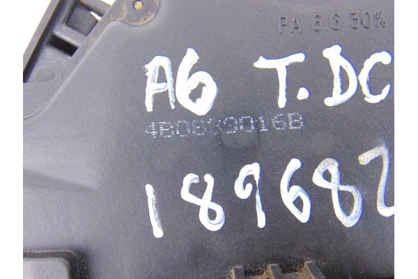 4B0839016B  CERRADURA PUERTA TRASERA DERECHA AUDI A6 BERLINA (4B2) 2.8 Quattro 2000 4B0839016B 189682 AUDI - 2