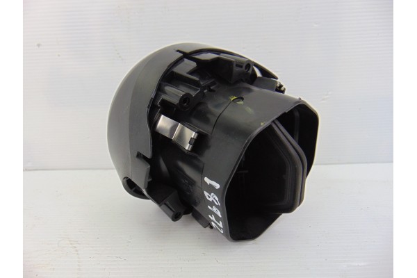 A1768300754 REJILLA AIREADORA MERCEDES-BENZ CLASE A (BM 176)