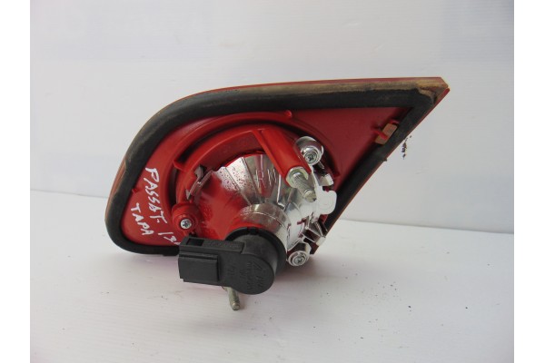 3C5945093C PILOTO TRASERO IZQUIERDO INTERIOR VOLKSWAGEN PASSAT BERLINA (3C2) Advance 2005 3C5945093C 189911 VOLKSWAGEN - 1