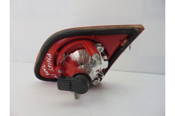 3C5945093C PILOTO TRASERO IZQUIERDO INTERIOR VOLKSWAGEN PASSAT BERLINA (3C2) Advance 2005 3C5945093C 189911 VOLKSWAGEN - 1